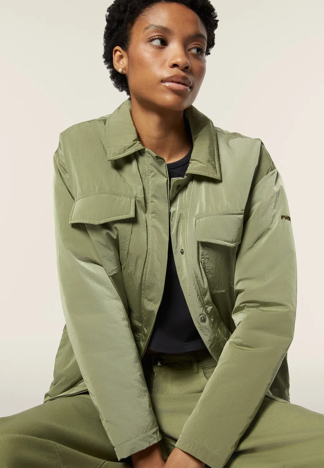 Freddy Oversize Stepp-Hemdjacke Oil Green Nylon