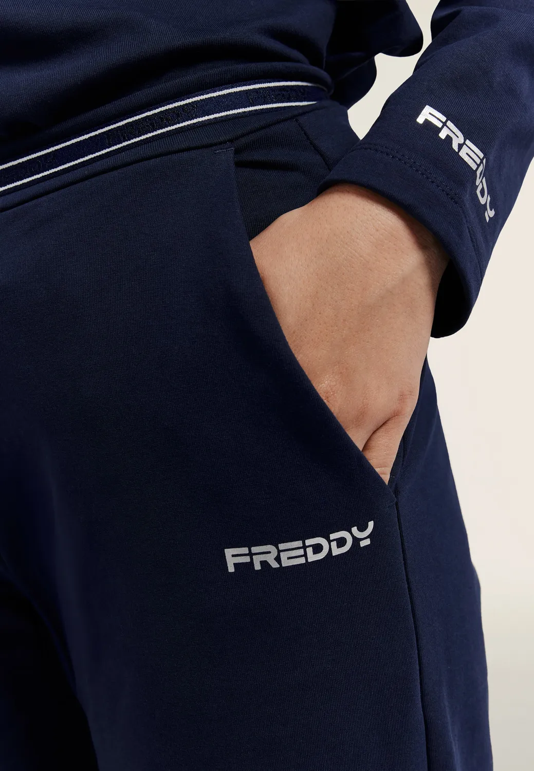 Freddy Sporthose Damen Navy Gerades Bein Logobund