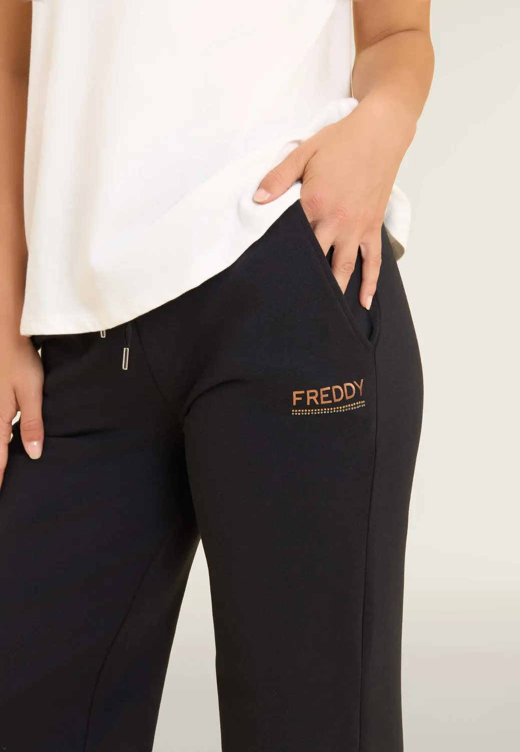Freddy Strass Wide Leg Hose Schwarz Modal