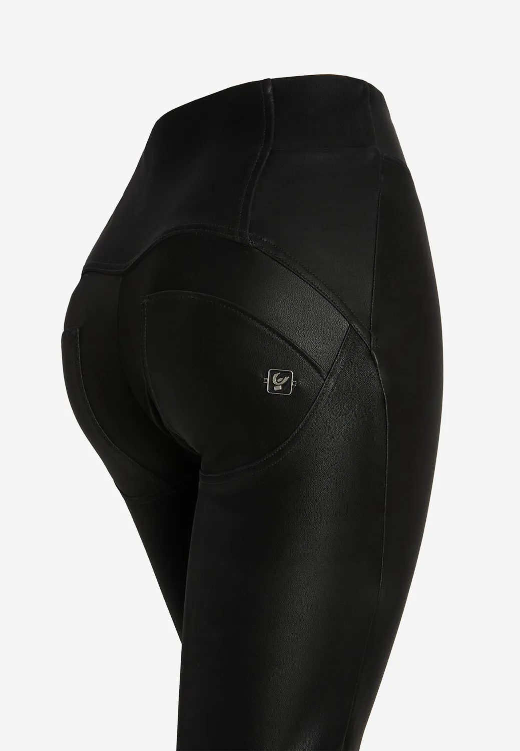 Freddy WR.UP Flare Kunstleder-Leggings Macaroon Push-up
