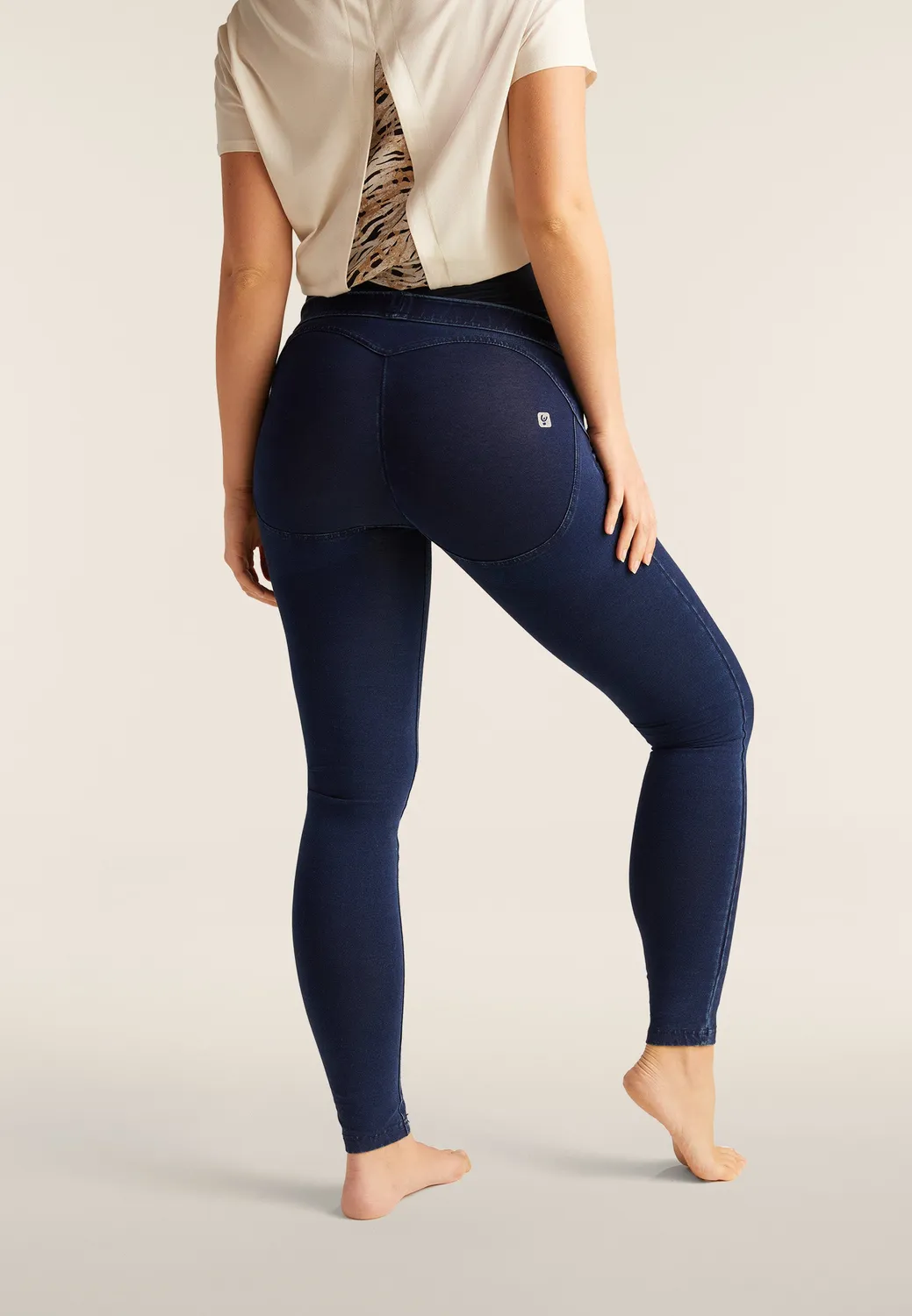 Freddy WR.UP Core Umstands-Jeggings Dark Jeans Jersey