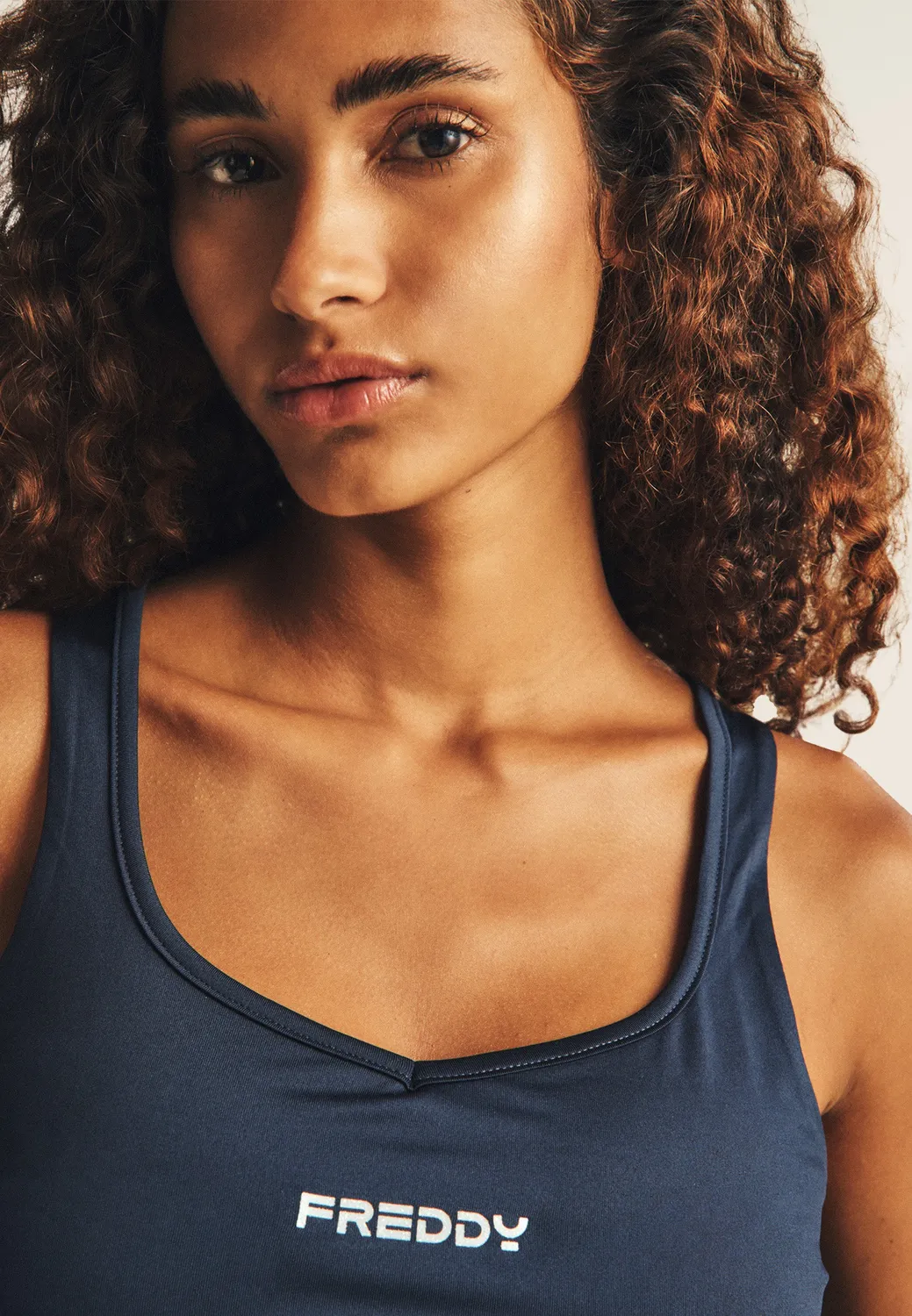 Freddy Sporttop Damen Dunkelblau Bh-Träger Top Atmungsaktiv