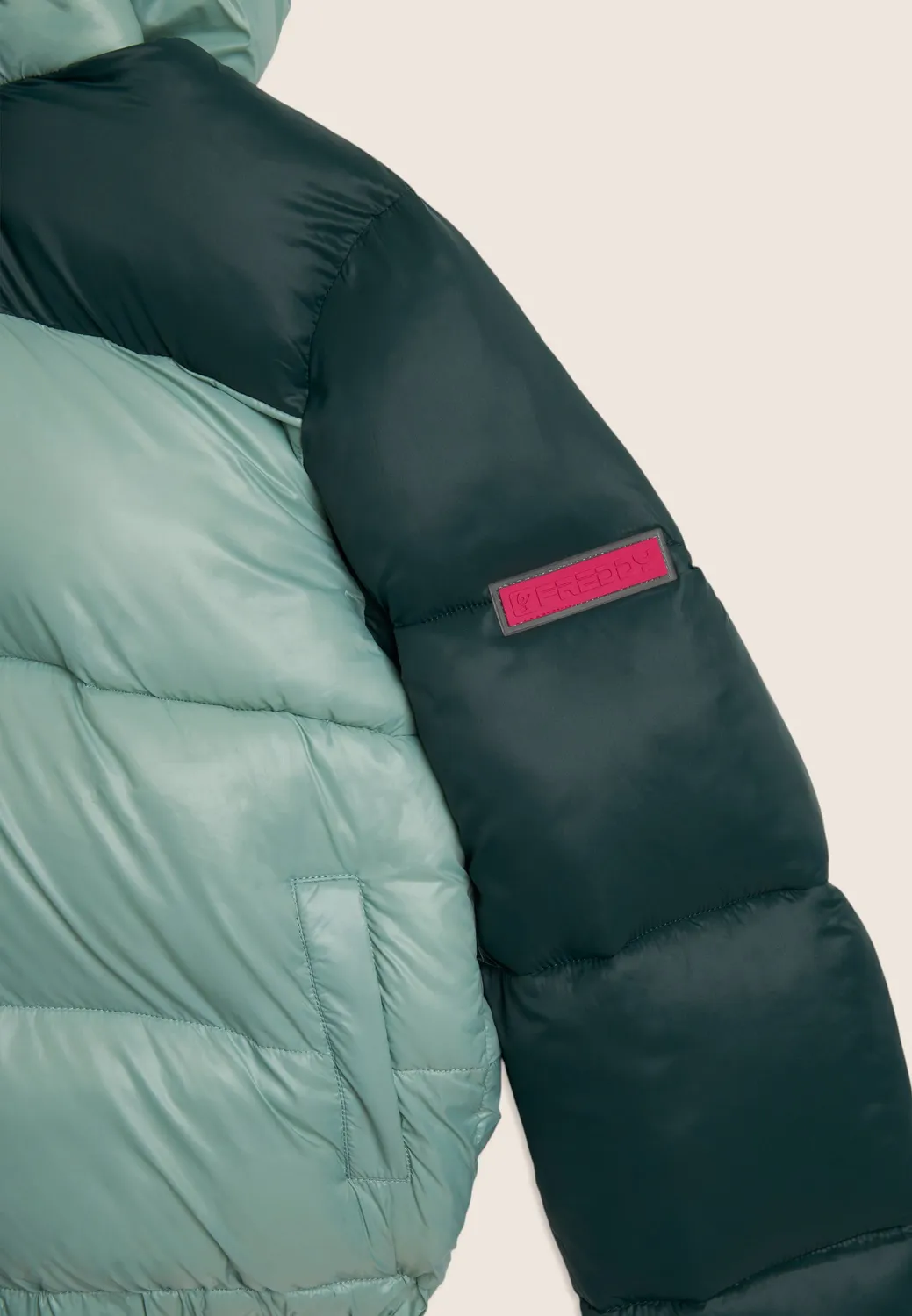 Freddy Colour-Block Winterjacke Mädchen Schwarz Cropped