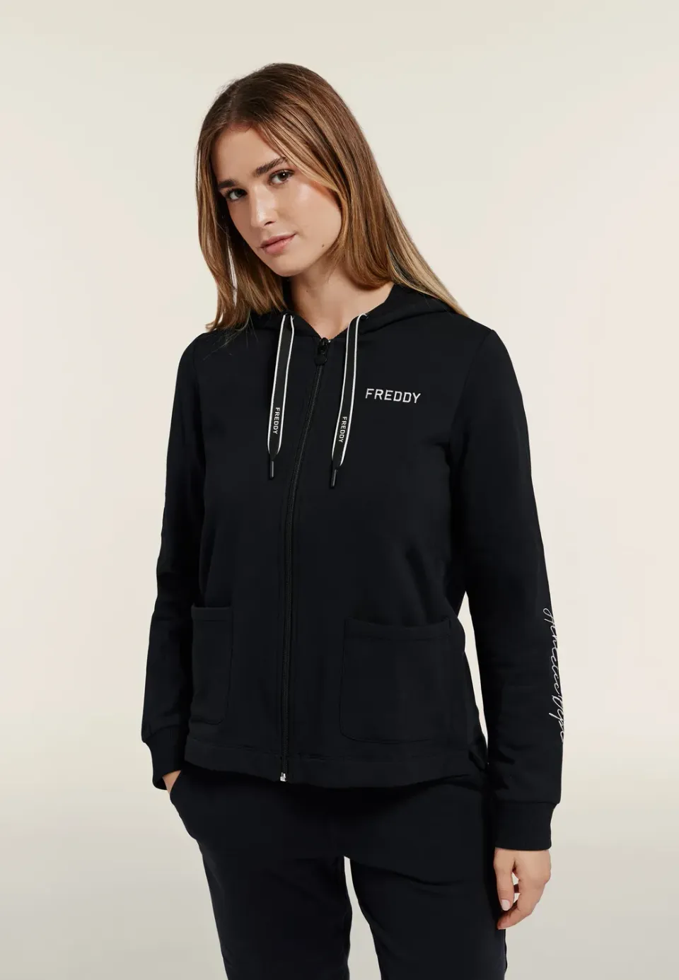 Freddy Damen Kapuzenjacke Full-Zip Schwarz Regular Fit