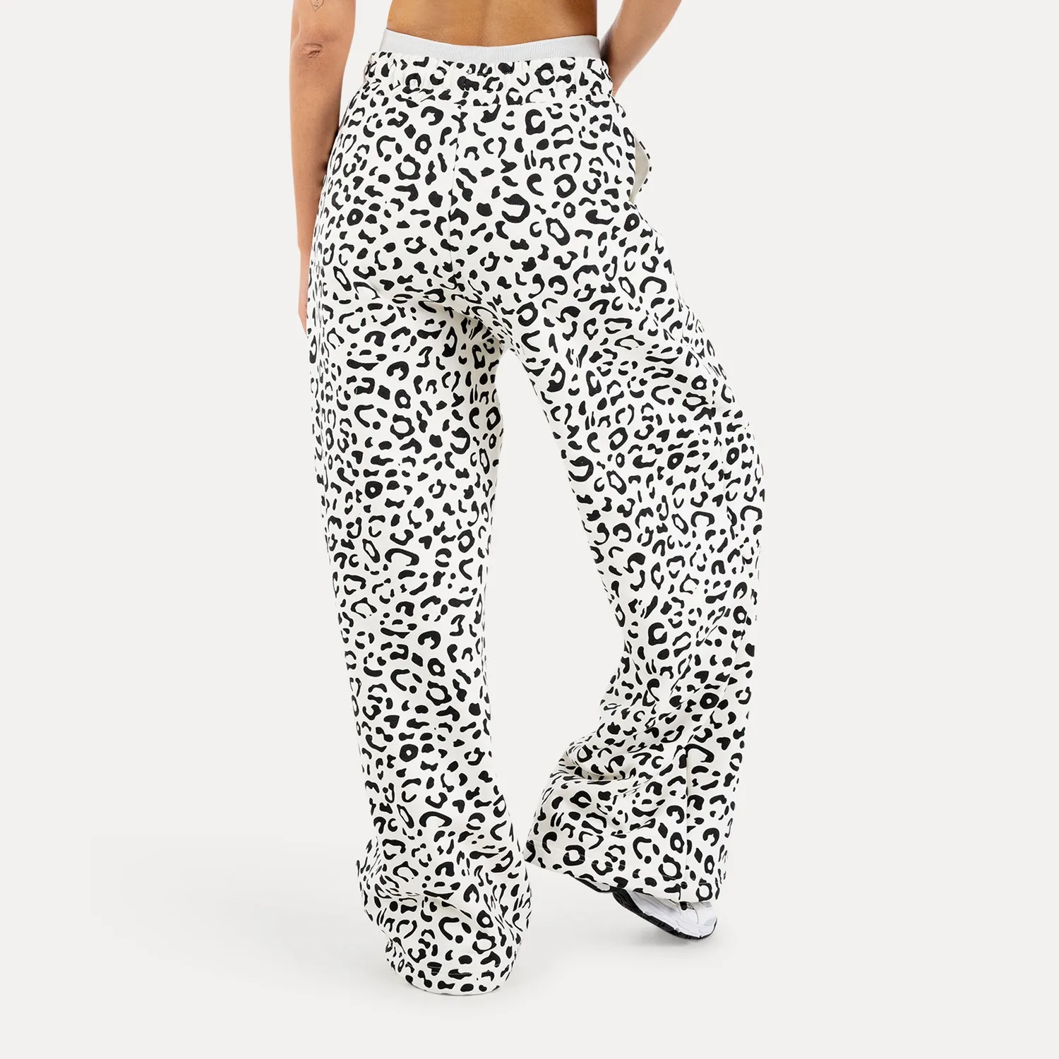 Smilodox Sorea Leora Jogginghose Dunkelblau Leo Oversize