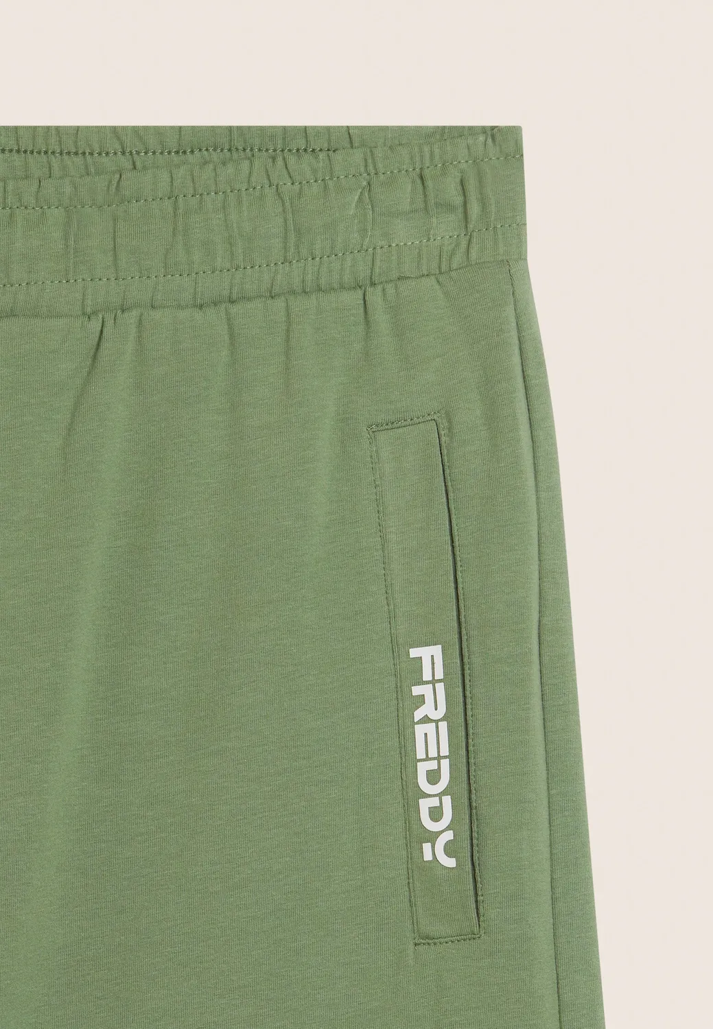 Freddy Shorts Heavy Jersey kurz schwarz Tasche