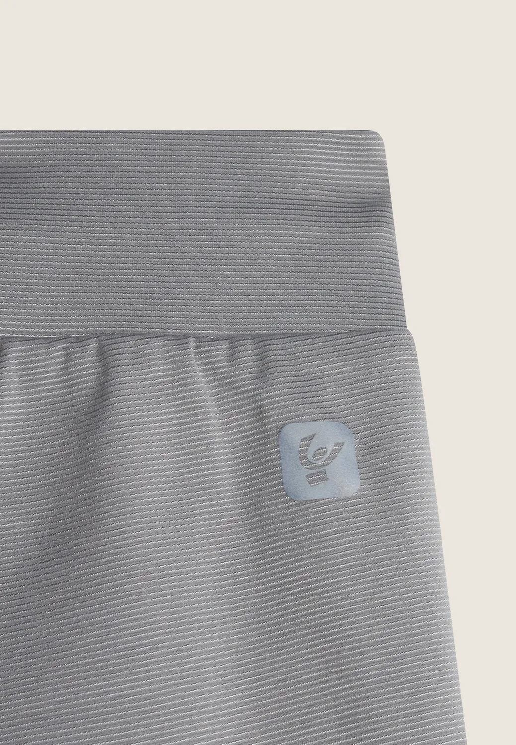 Freddy Shorts Damen Schwarz mit Kordelzug und Taschen