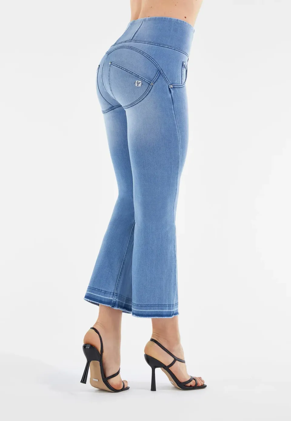 Freddy WR.UP 7/8 Flare Jeans Hellblau Push-up