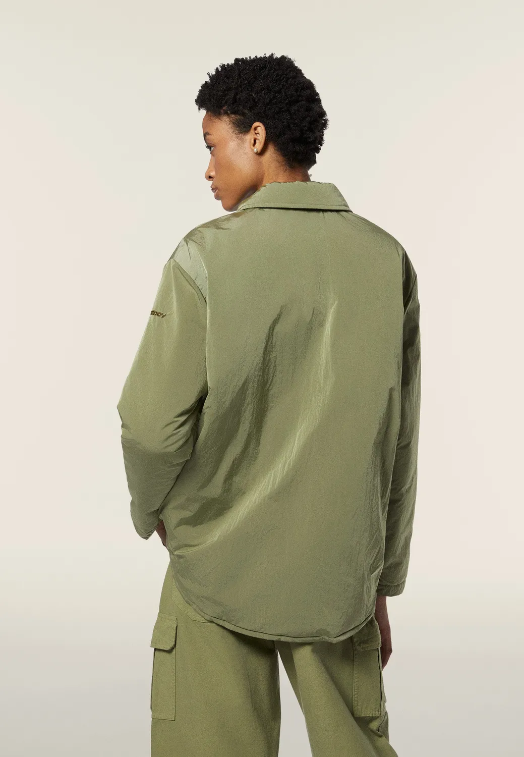 Freddy Oversize Stepp-Hemdjacke Oil Green Nylon
