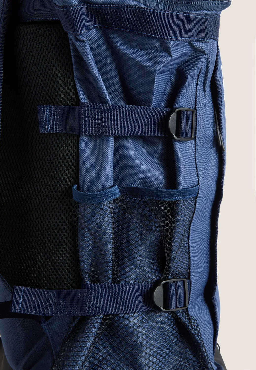 Freddy Rucksack 45 L Schwarz mit Schuhfach