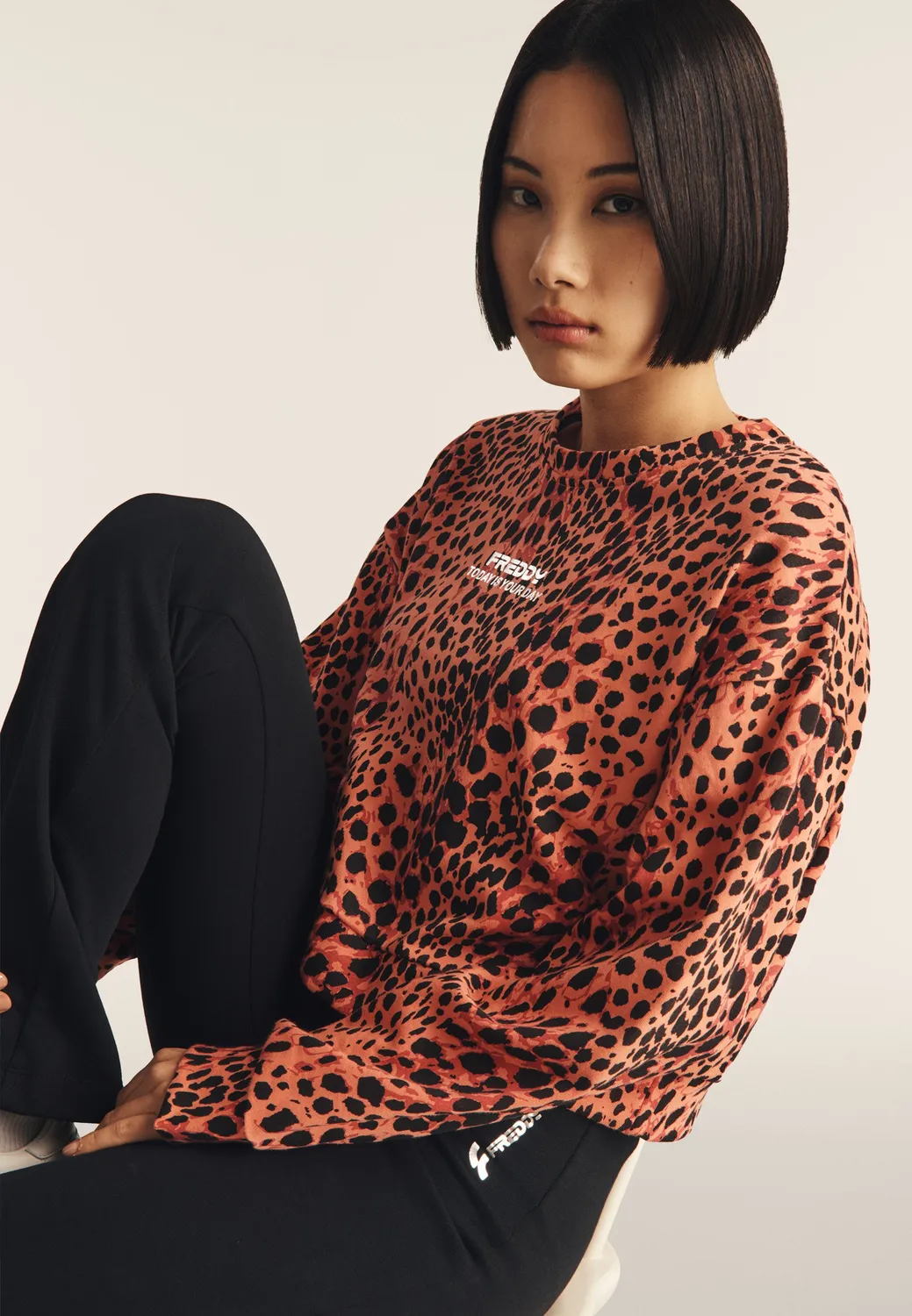 Freddy Cropped Sweatshirt Comfort Fit Leo Pink French Terry