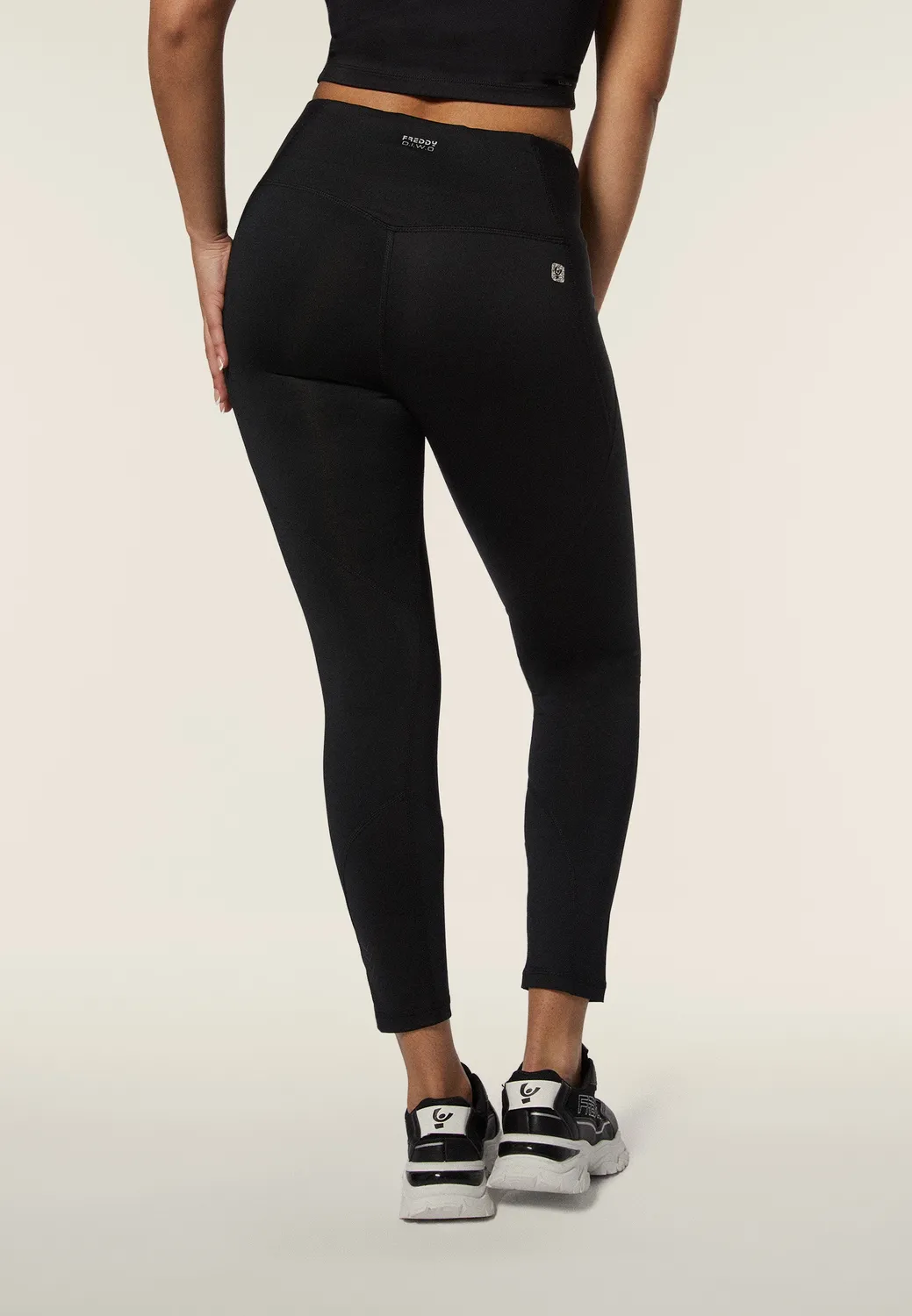 Freddy SuperFit Leggings 7/8 Schwarz Modellierend Recycelt