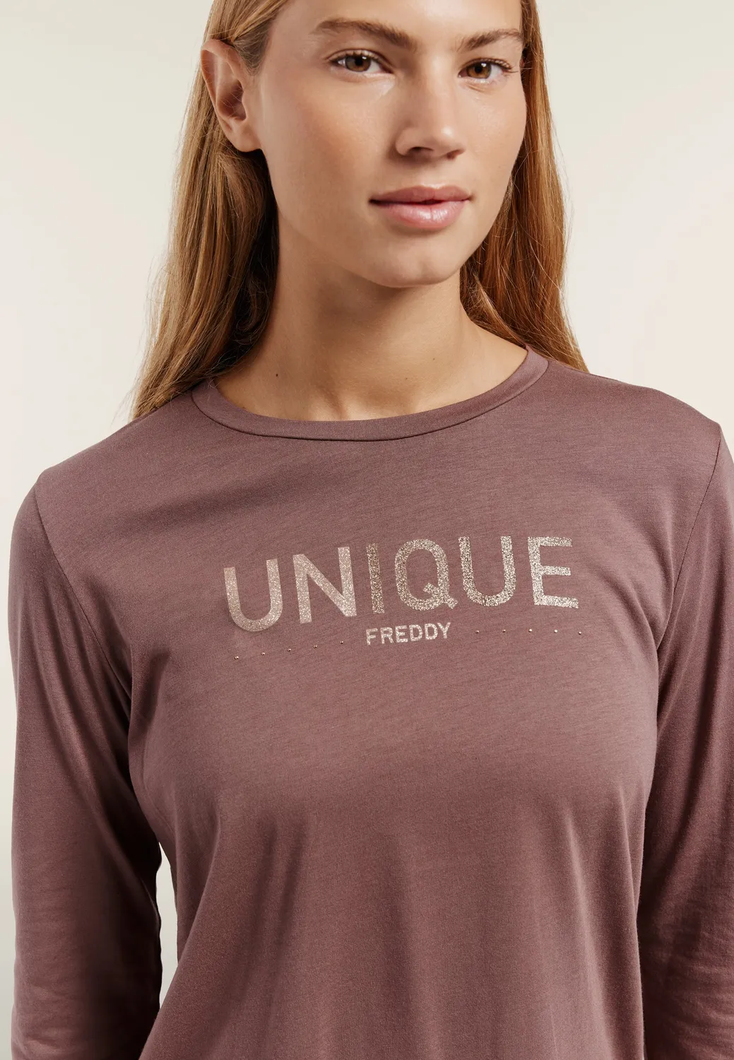 Freddy Unique Langarmshirt Nero mit Gold-Print