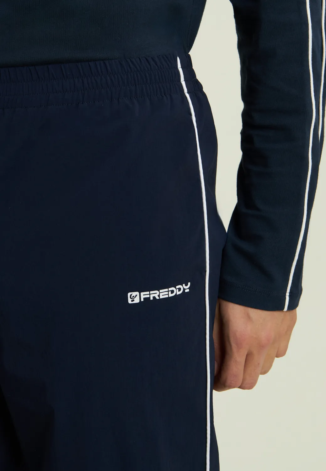 Freddy Herren Sporthose Nylon Stretch Dunkelblau-Weiß Kontrastnaht
