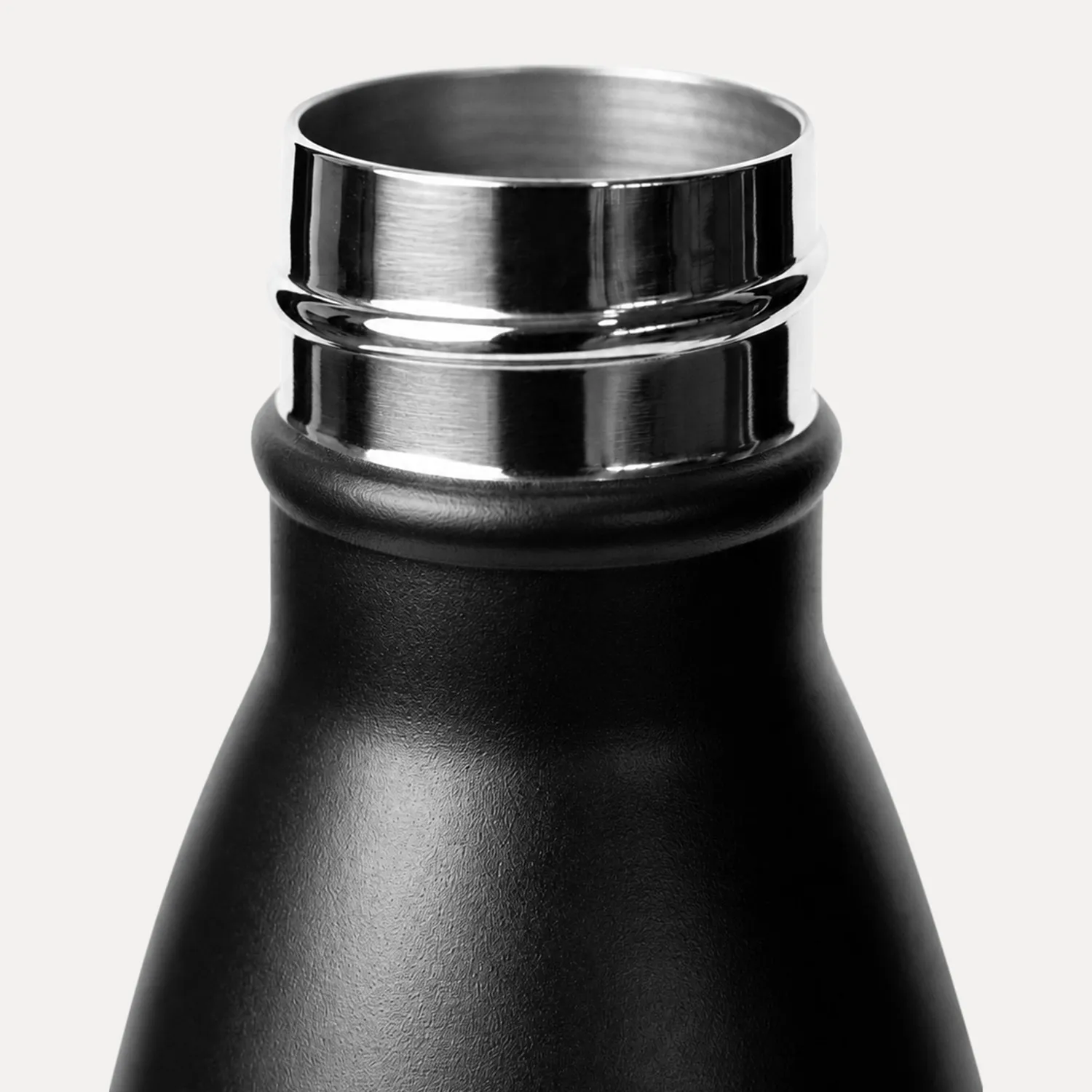 Smilodox Zeyn Sveltis Trinkflasche 750ml Edelstahl schwarz