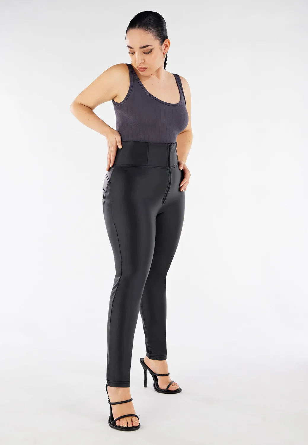Freddy WR.UP Curvy 7/8 Superskinny Kunstleder-Leggings schwarz blickdicht