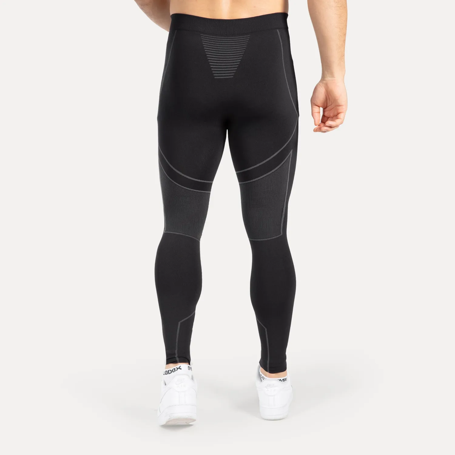 Smilodox Zeyn Tarian Seamless Thermo Set Schwarz wärmend