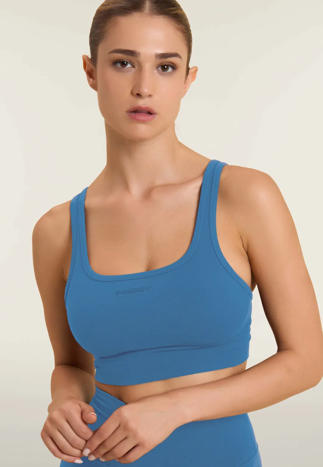 Freddy Seamless Sporttop Ashleigh Blue mittlerer Halt
