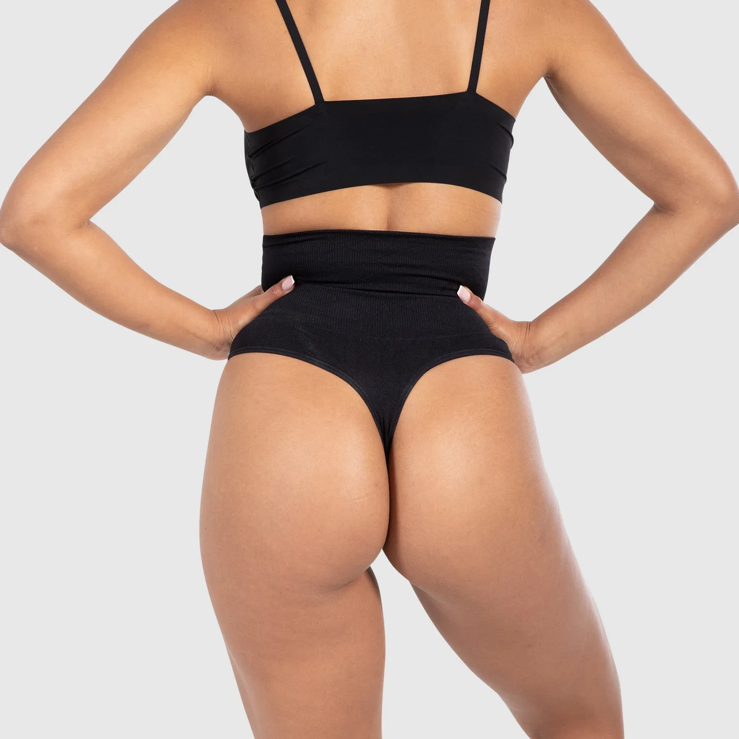 Smilodox Sorea Nysa High Waist String Schwarz Shape