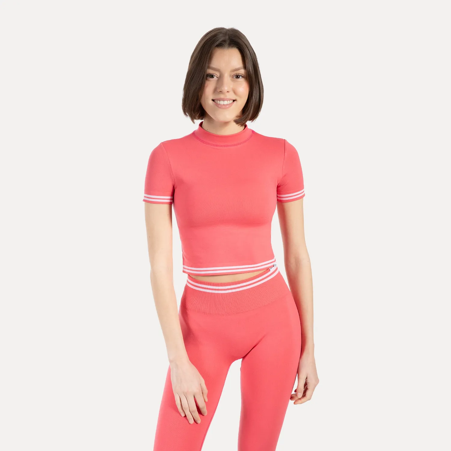 Smilodox Lunara Miriel T-Shirt Damen Schwarz Tailliert
