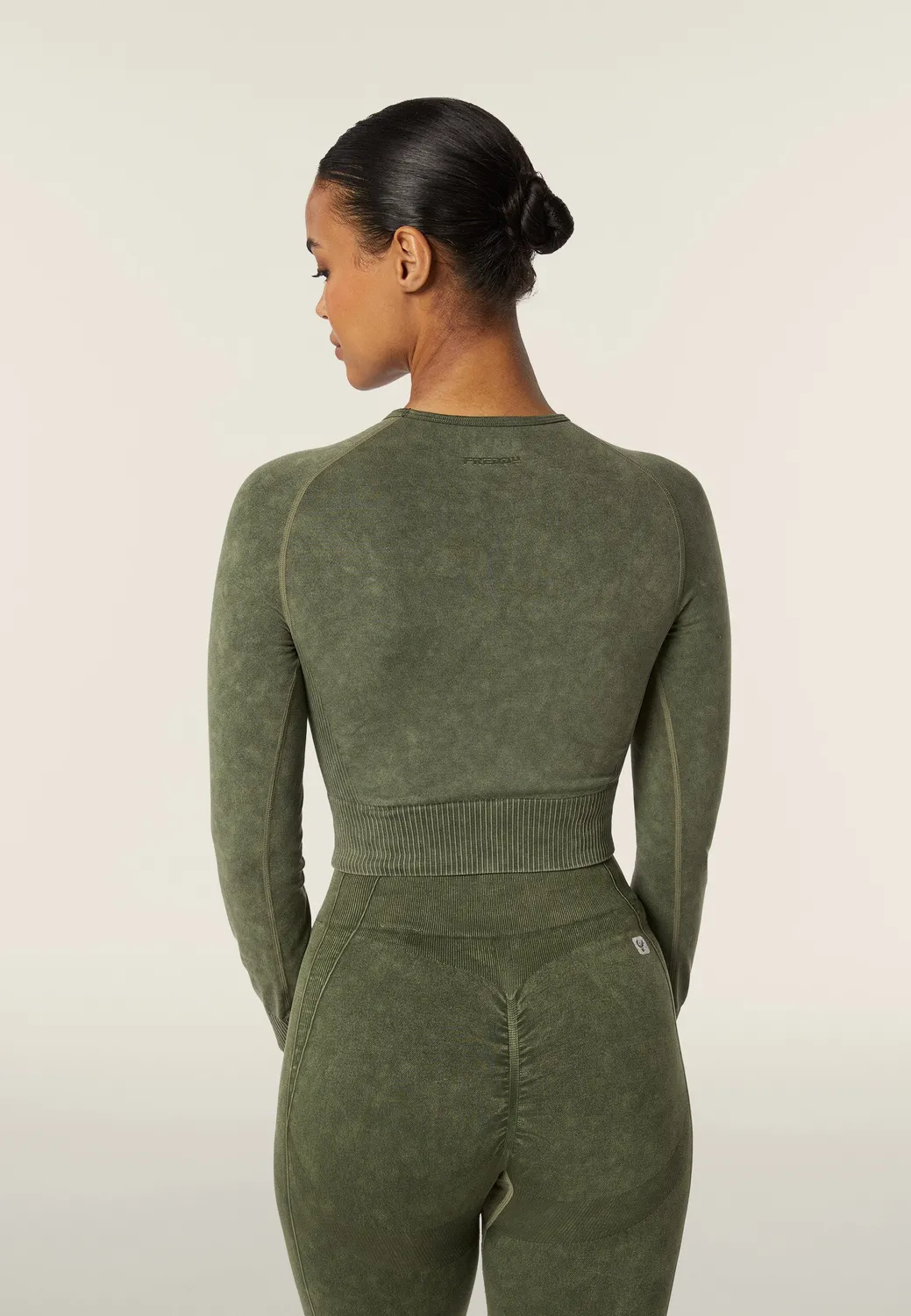Freddy Seamless Langarmshirt Cropped Schwarz Used