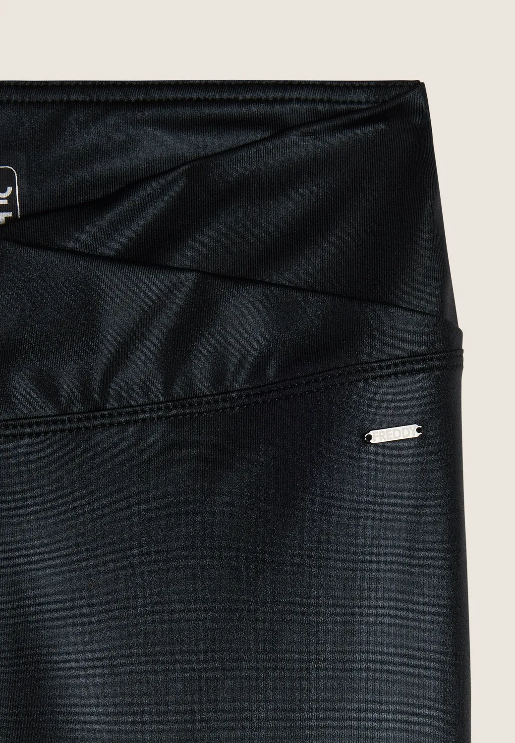 Freddy 7/8 Leggings Schwarz Wet-Look Coated Regular