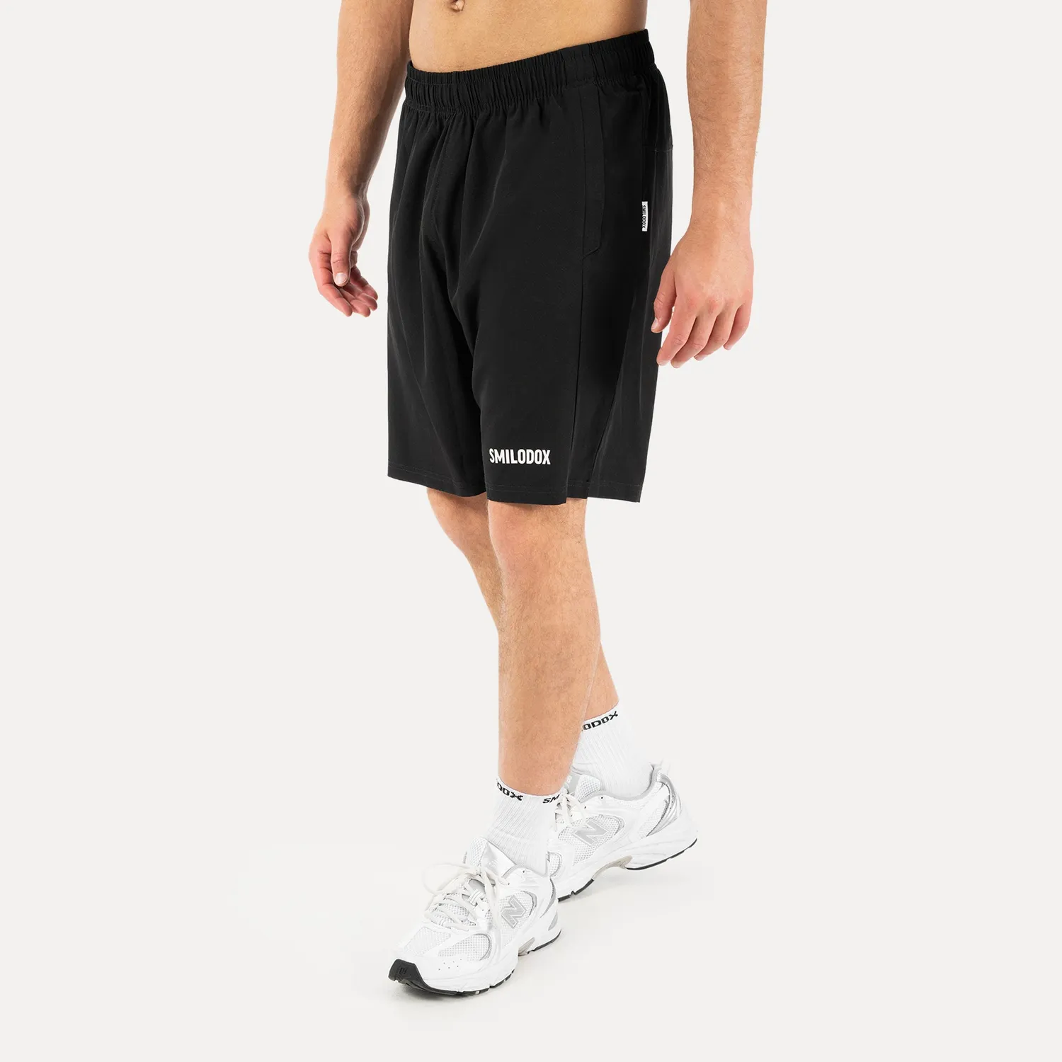Smilodox Basic Jarek Shorts Schwarz Regular-Fit