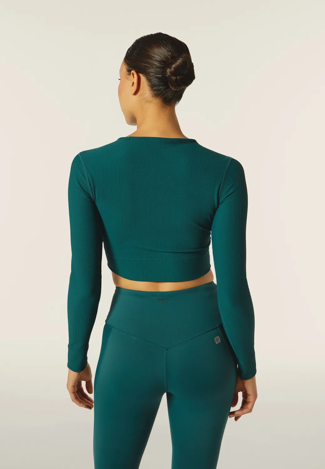Freddy Cropped Ripp Langarmshirt Nero atmungsaktiv Training