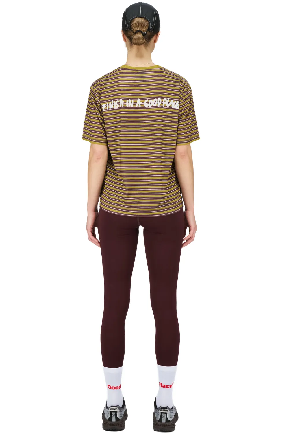 UNNA Wavy Tee Striped Laufshirt Mud Gold atmungsaktiv