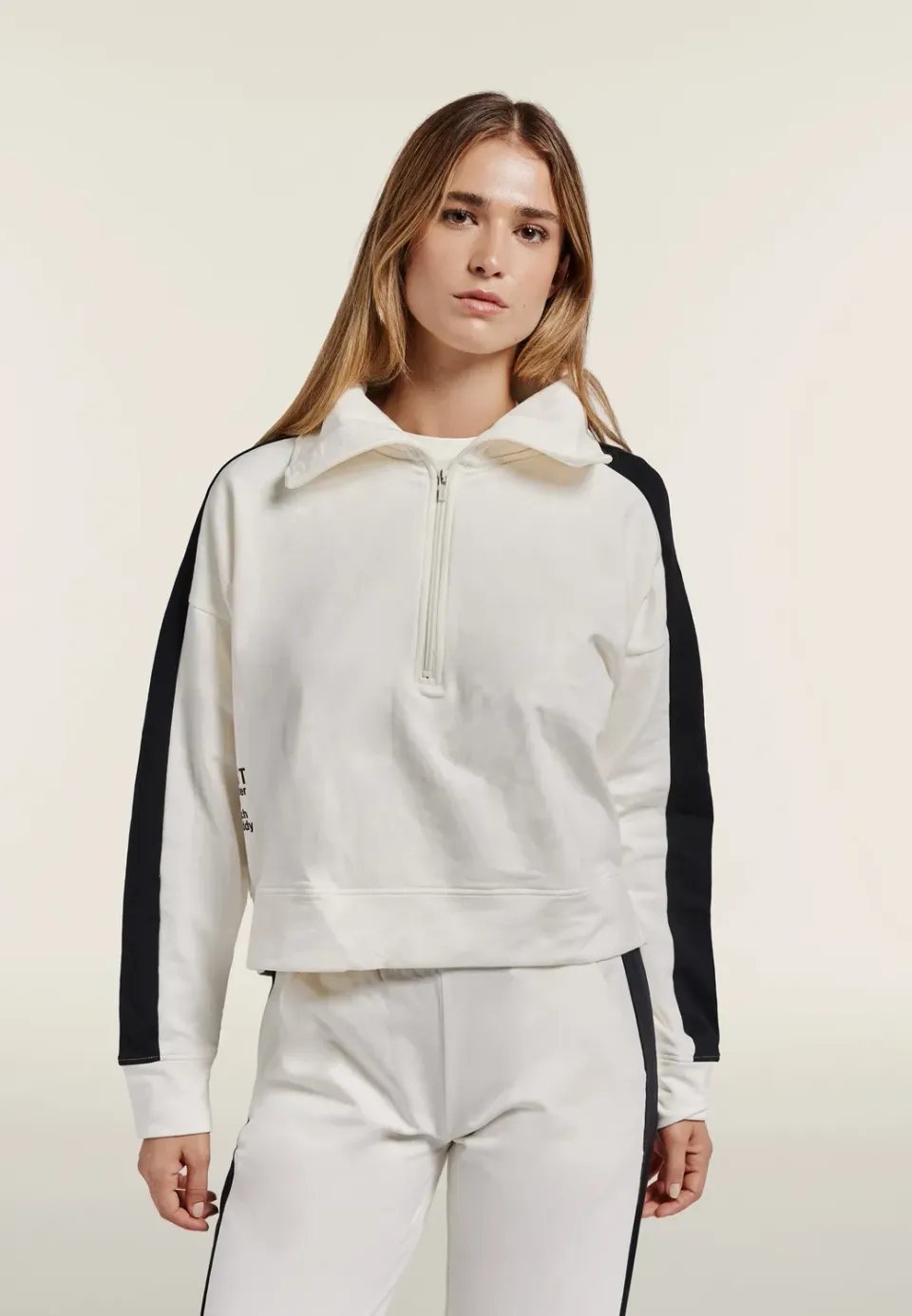 Freddy Comfort Sweatshirt Cropped Half-Zip hoher Kragen schwarz
