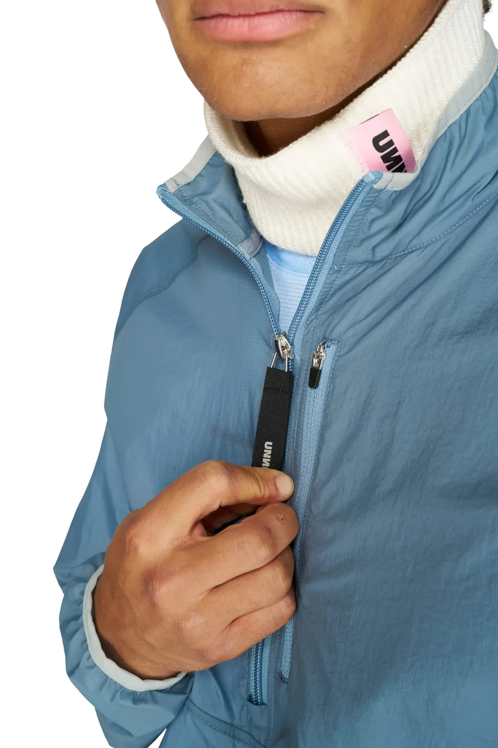 UNNA Smiles Windstopper Laufanorak hellblau