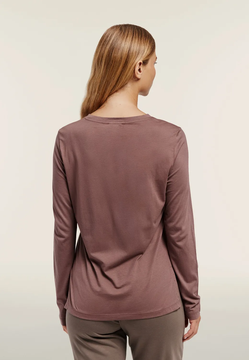 Freddy Unique Langarmshirt Nero mit Gold-Print