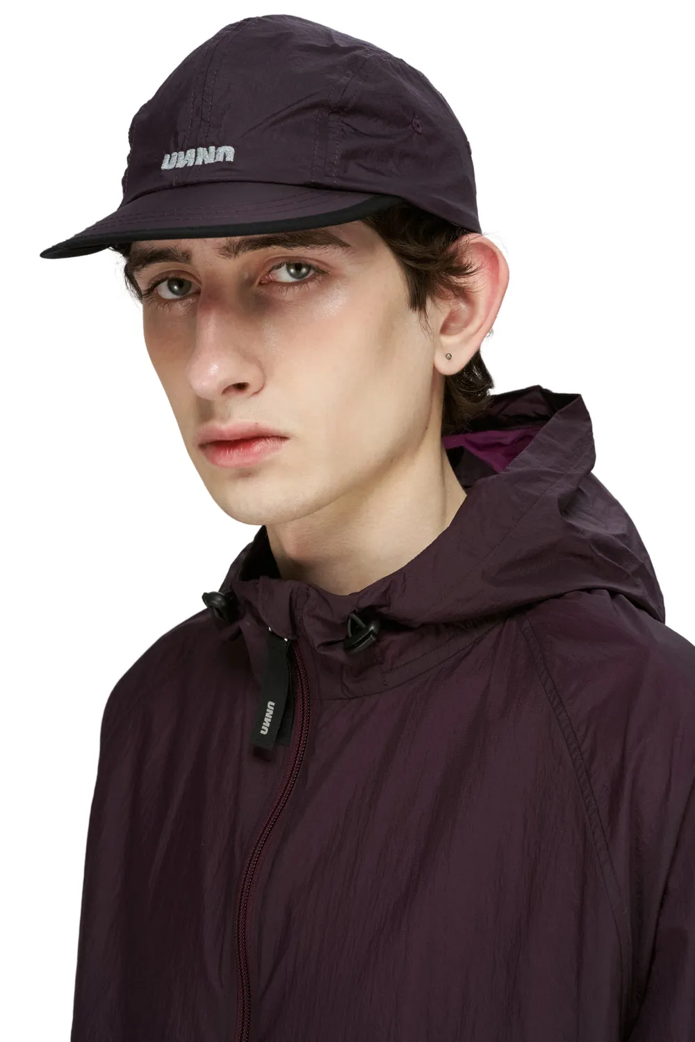 UNNA Smiles Run Jacket Laufjacke Aubergine winddicht