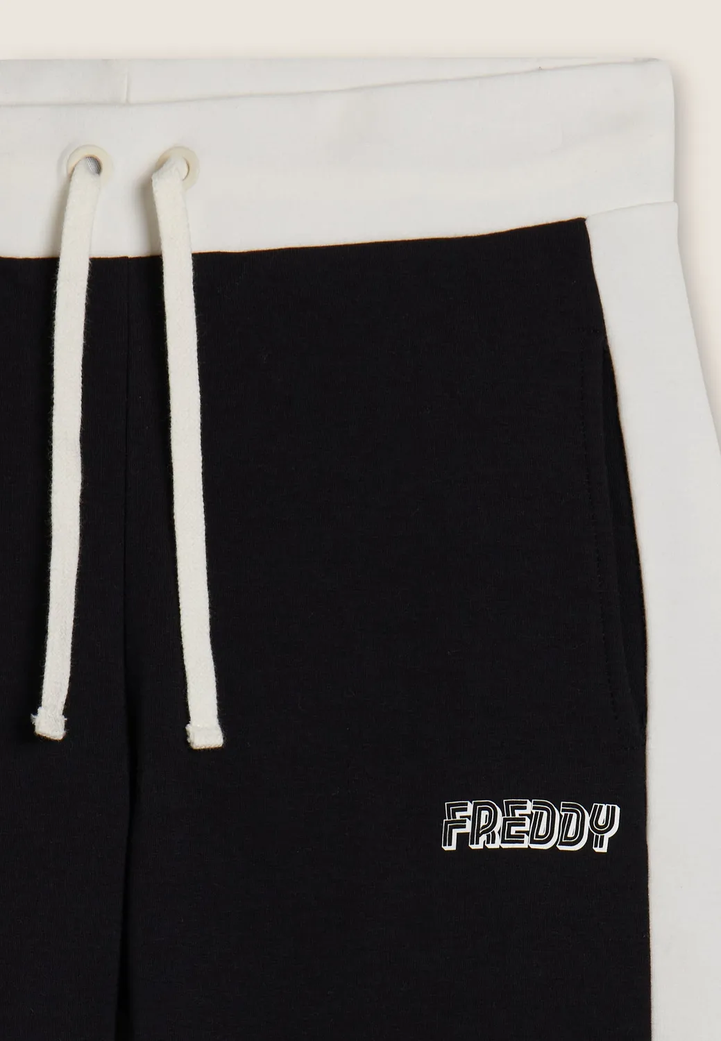 Freddy Sporthose Seitenstreifen Schwarz Weiß