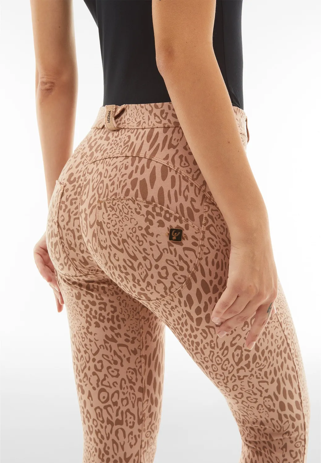 Freddy WR.UP Hose Damen Animalier Pink High Waist