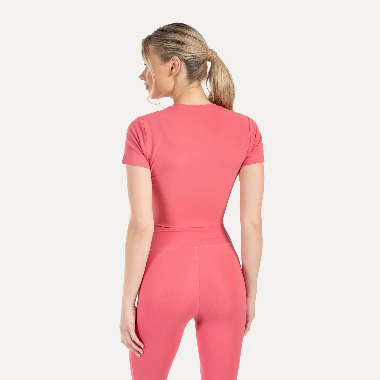 Smilodox Lunara Kenna Crop Shirt Schwarz tailliert