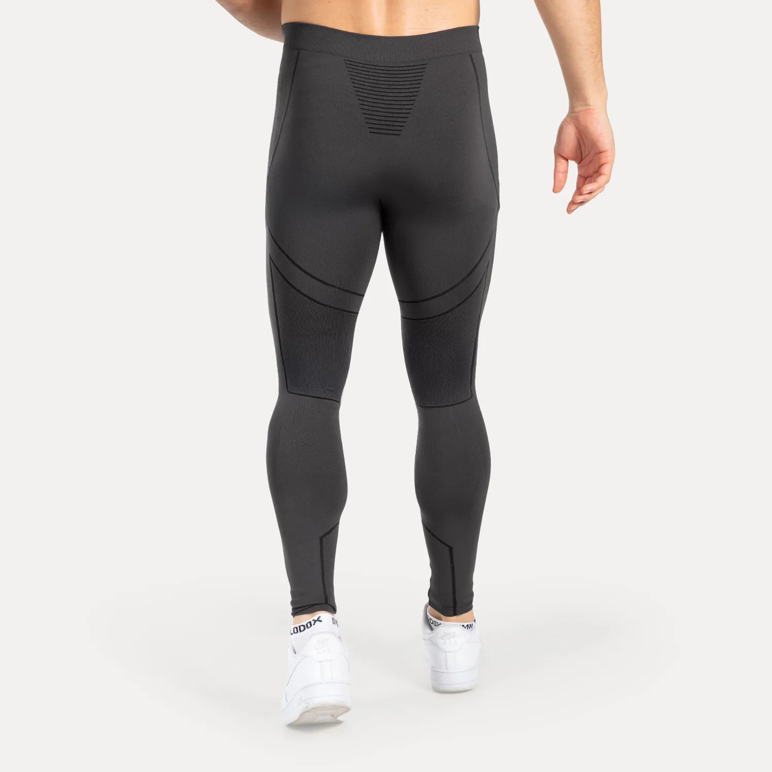 Smilodox Zeyn Tarian Seamless Thermo Set Schwarz wärmend
