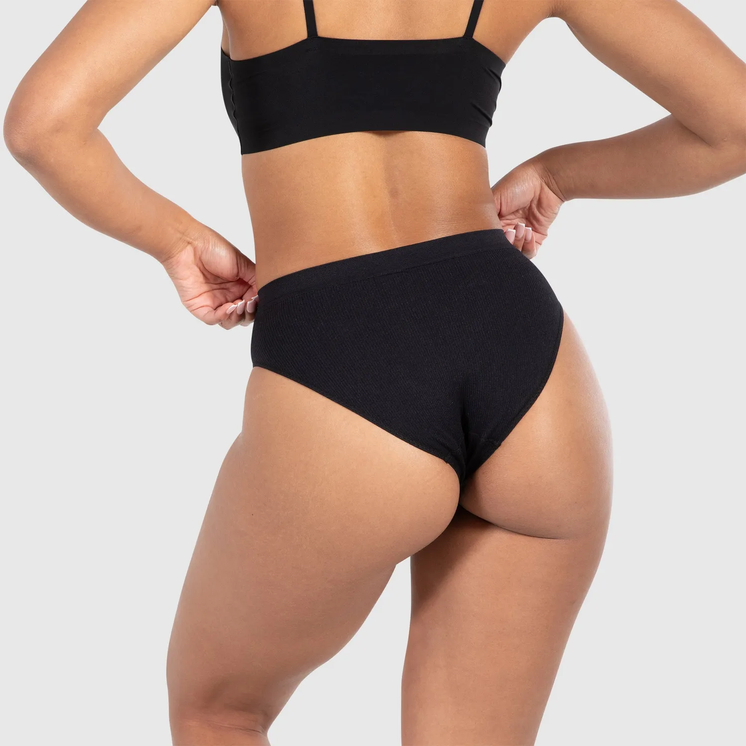 Smilodox Sorea Nysa Slip Damen Schwarz Ripp Hipster