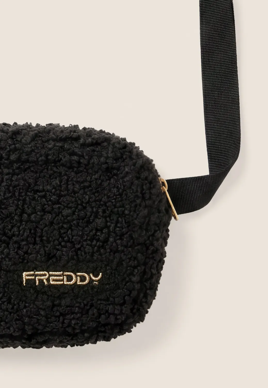 Freddy Sherpa Umhängetasche schwarz Teddyplüsch warm