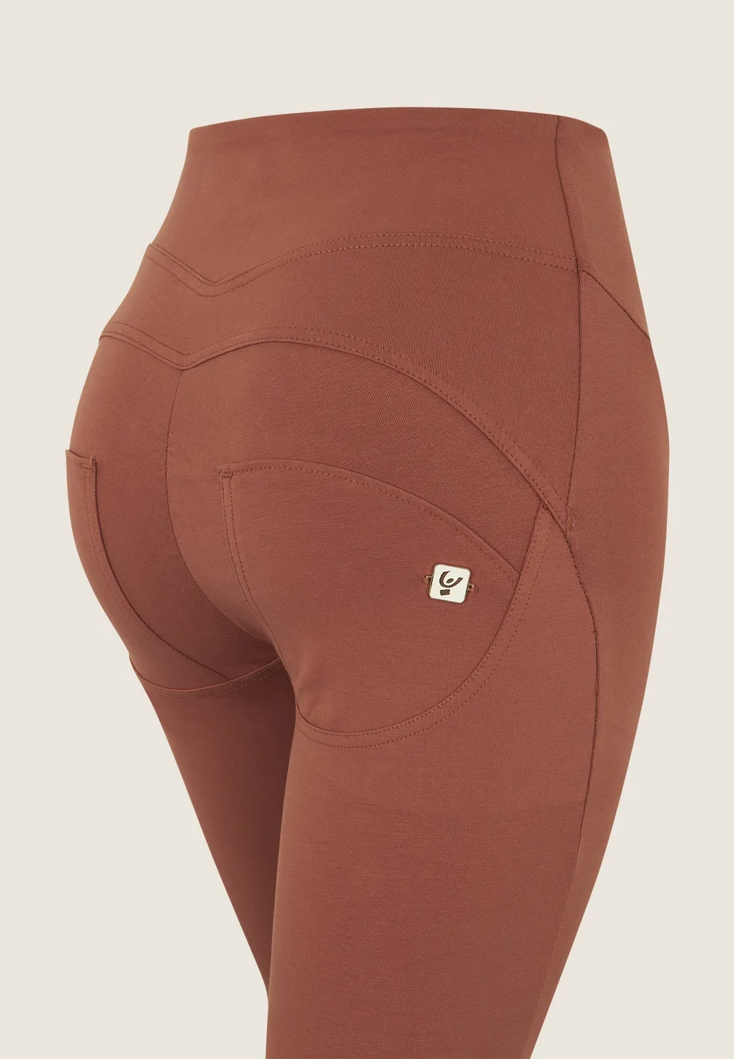Freddy WR.UP Flare Leggings Weiß High-Waist Baumwolle