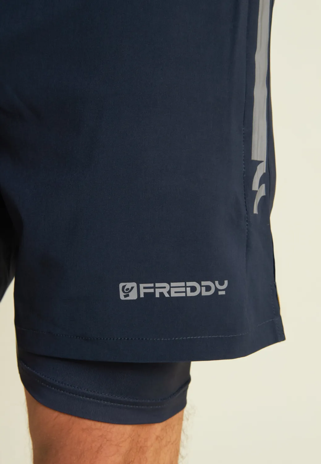 Freddy Shorts Herren Slim Schwarz Woven Seitenschlitz