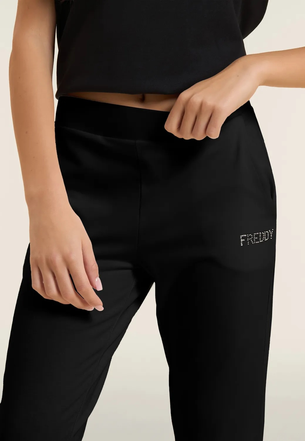 Freddy Cropped Sporthose Schwarz Strass French Terry