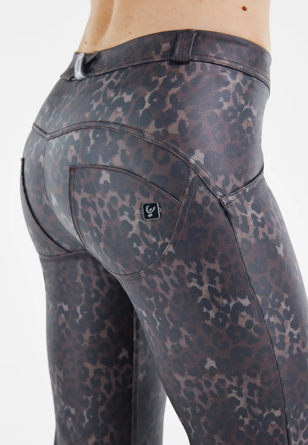 Freddy WR.UP Wide Leg Hose Leopard Kunstleder
