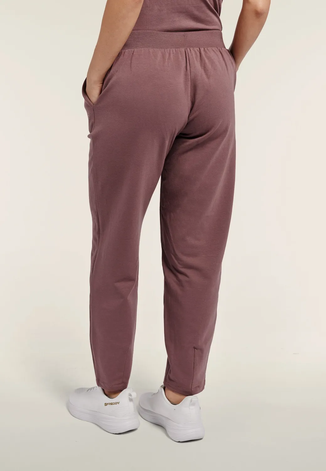Freddy Damen Sporthose Carrot Fit Schwarz weich