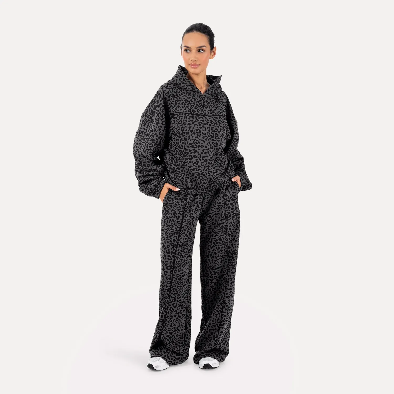Smilodox Sorea Siara Hoodie Schwarz Leo Relaxed