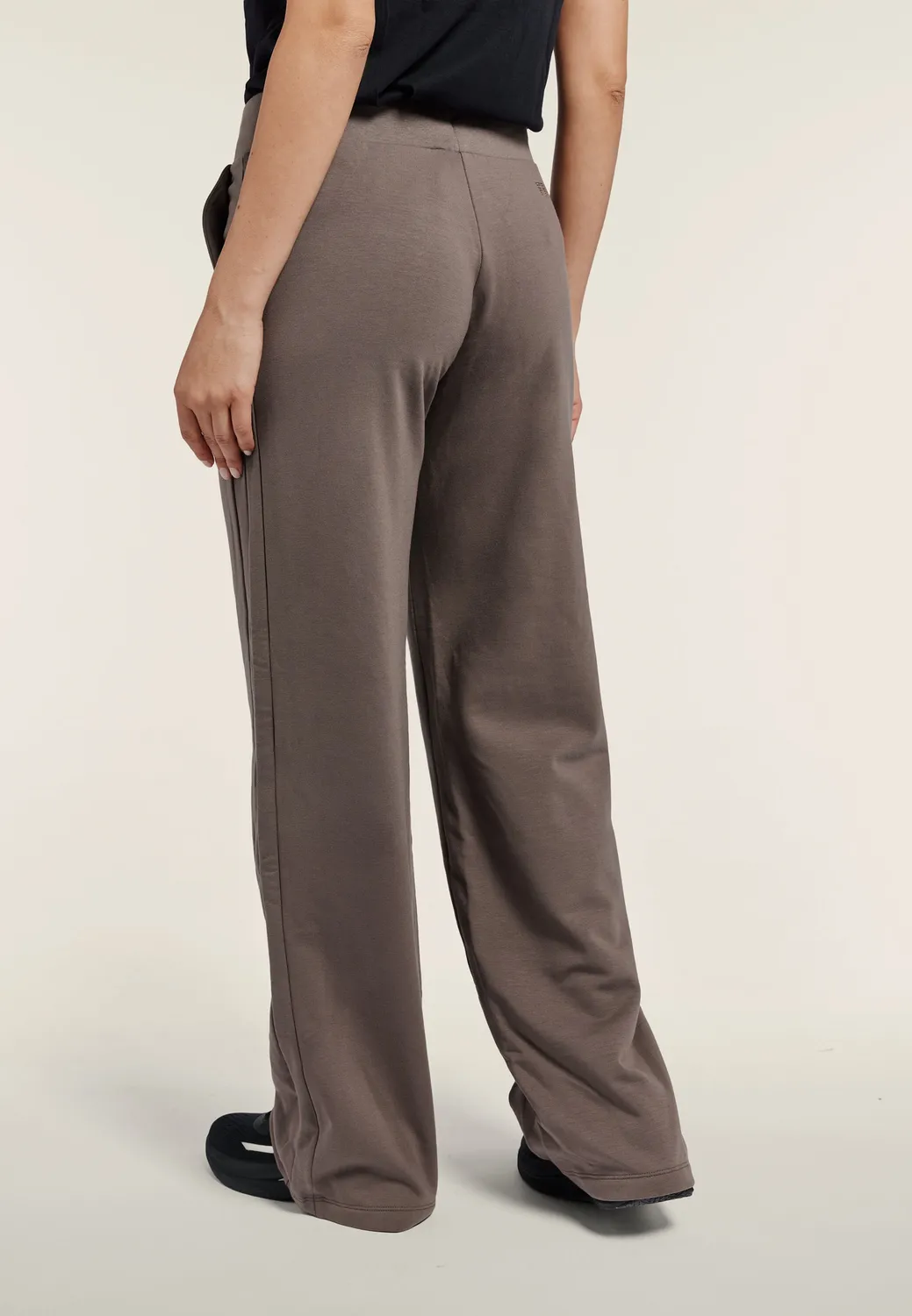 Freddy Wide Leg Sporthose Damen Falcon Brown Modal