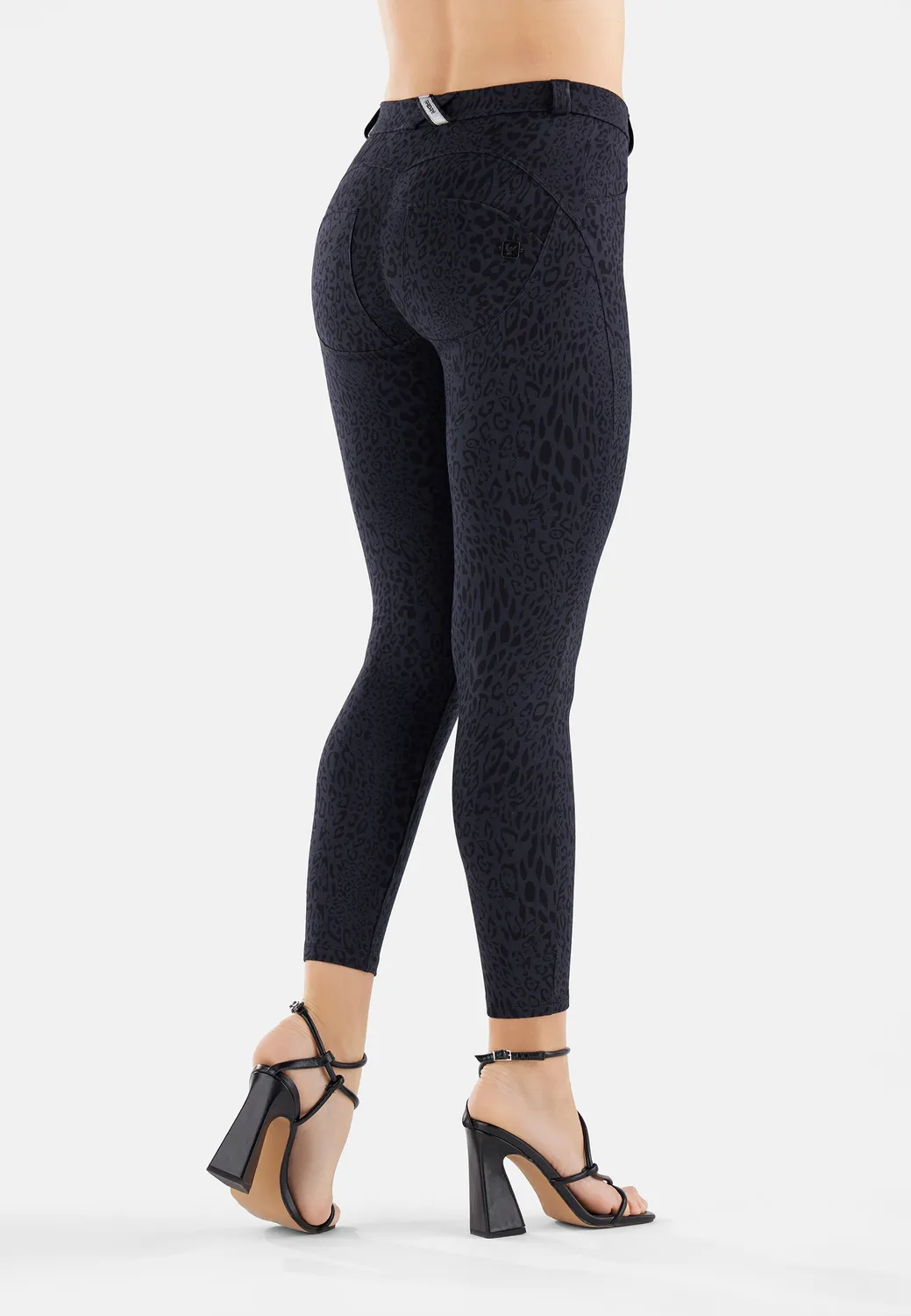 Freddy WR.UP Hose Damen Animalier Pink High Waist
