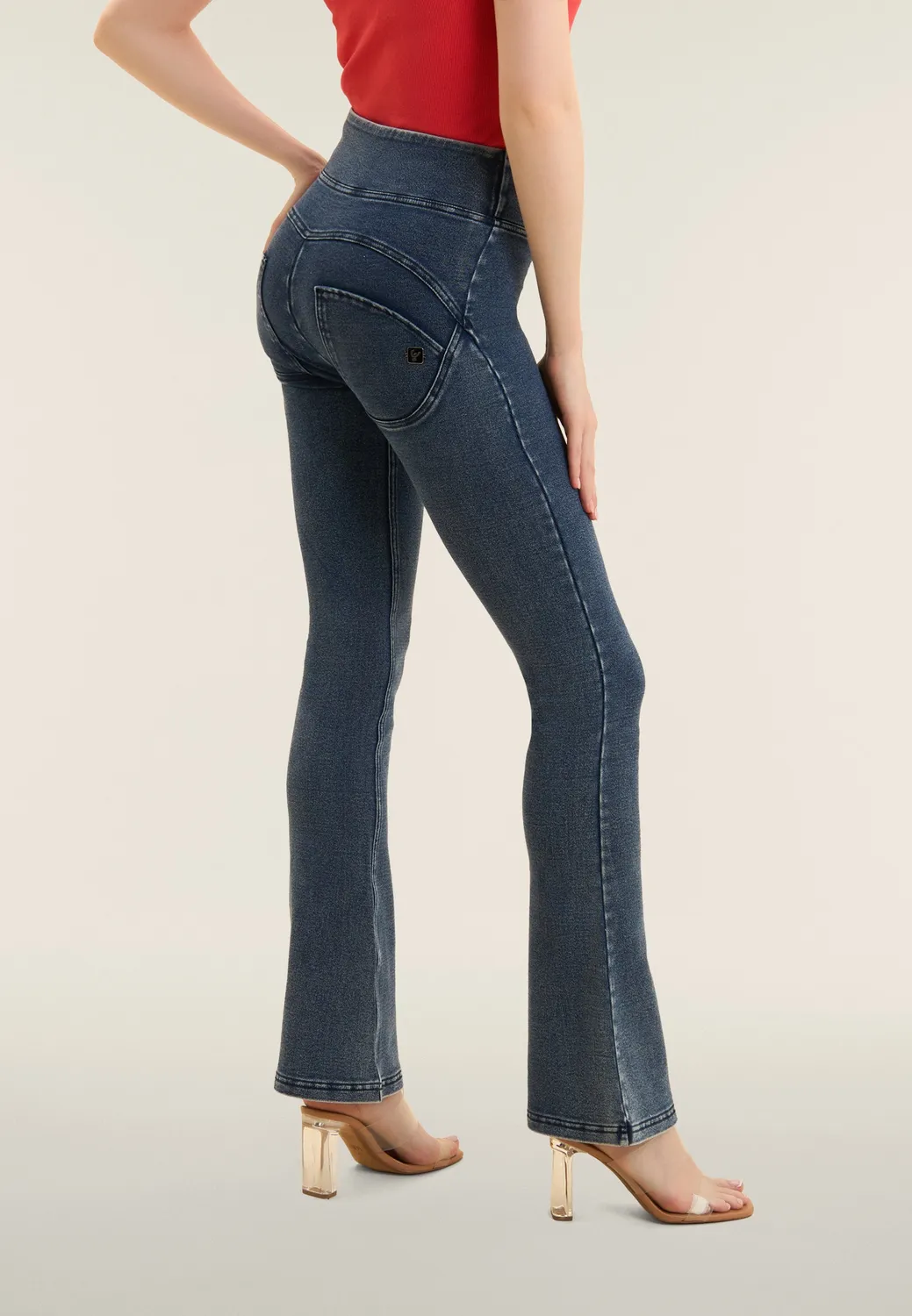 Freddy WR.UP Mini-Flare Satin Jeans Denimblau shaping