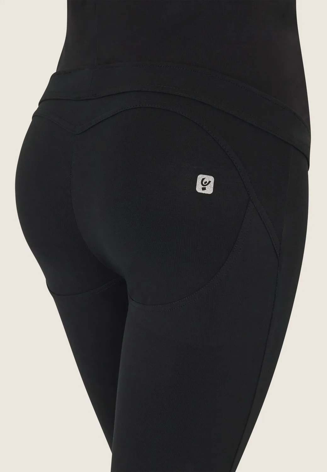 Freddy WR.UP Core Maternity Jeggings Schwarz Bio-Baumwolle