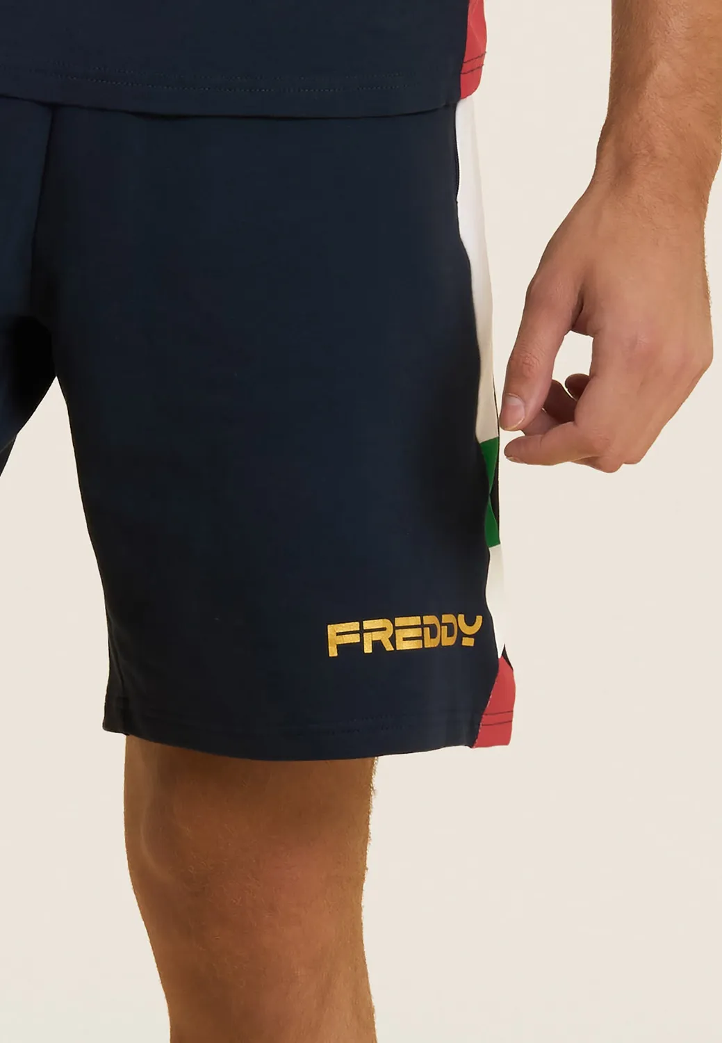 Freddy Italia FGI Shorts French Terry Blau über Knie